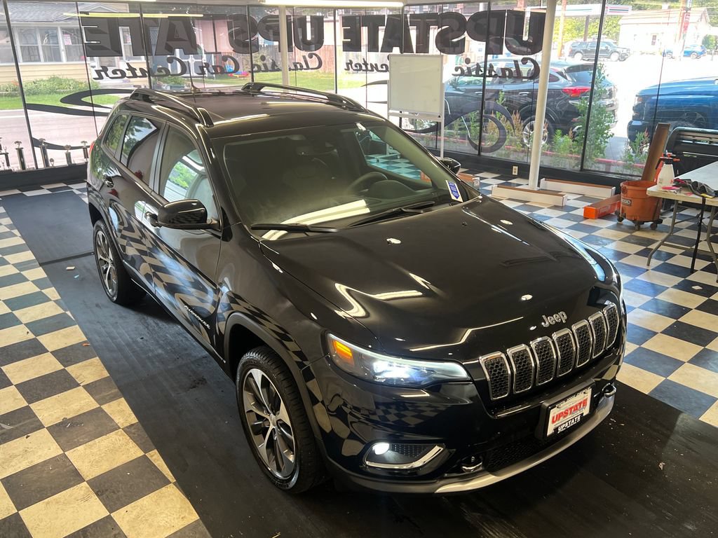 Used 2022 Jeep Cherokee Limited w/ Elite Package AWD/4WD image 17