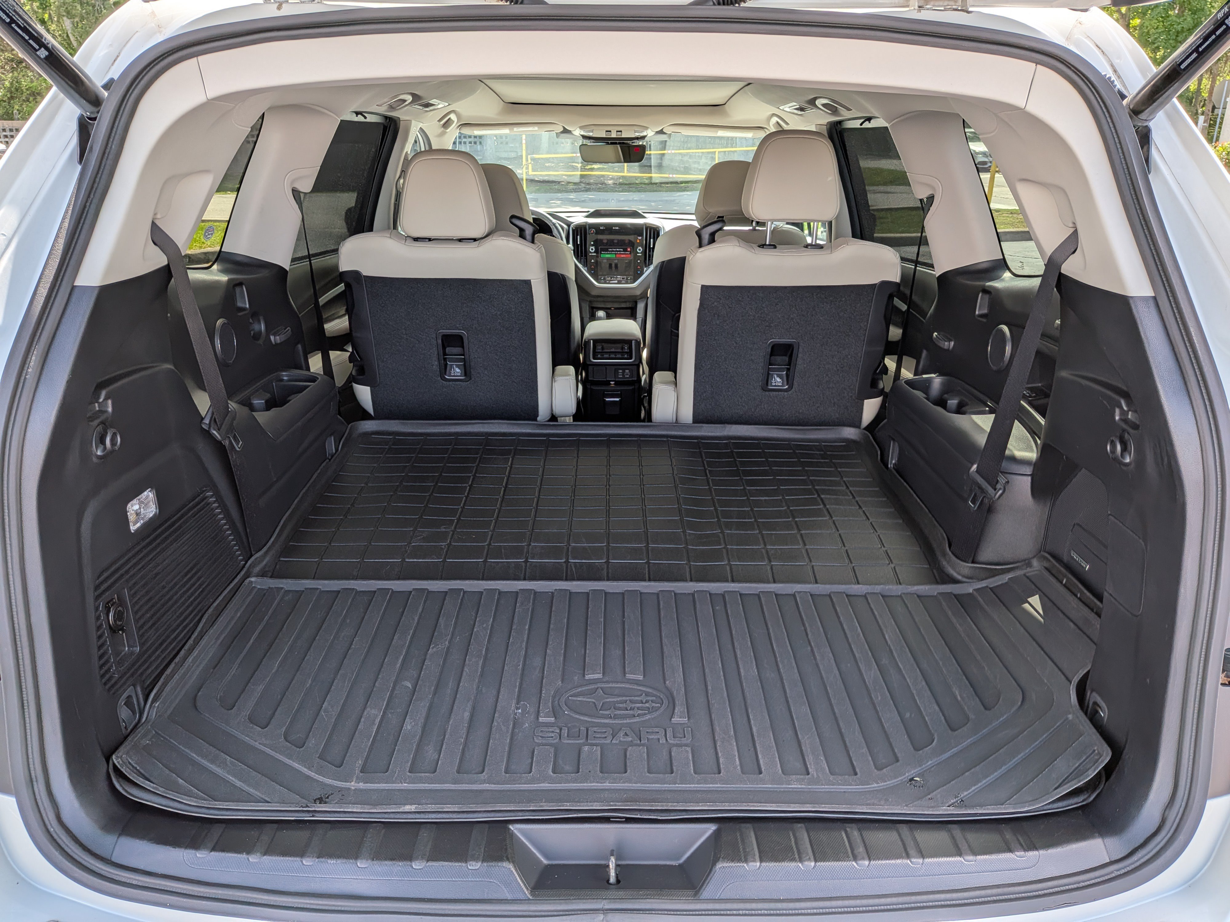 Used 2023 Subaru Ascent Limited w/ Technology Package AWD/4WD image 17
