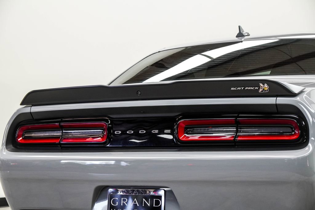 Used 2021 Dodge Challenger R/T Scat Pack w/ Plus Package image 13