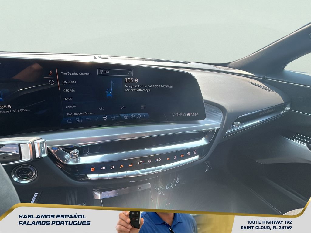 Used 2024 Cadillac Lyriq Luxury w/ LPO, Floor Liner Package image 19