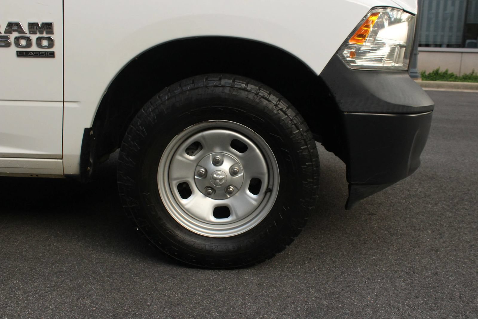 Used 2019 RAM 1500 Tradesman RWD image 4