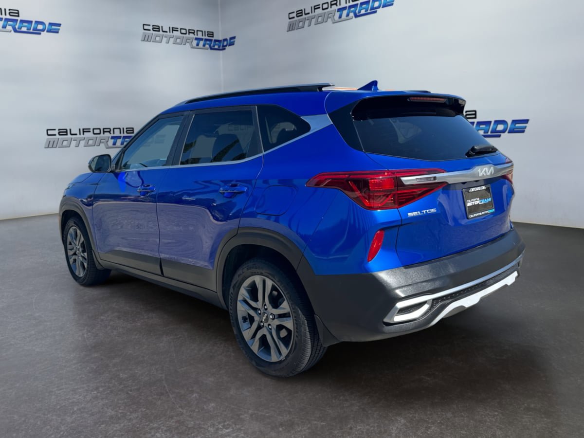 Used 2023 Kia Seltos S FWD image 7