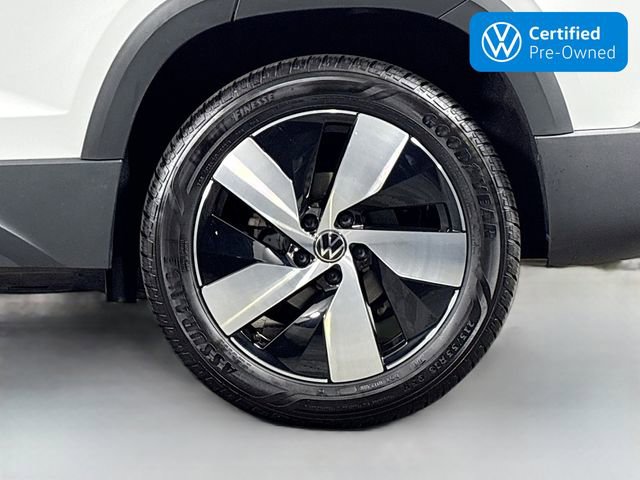 Used 2025 Volkswagen Taos S image 30