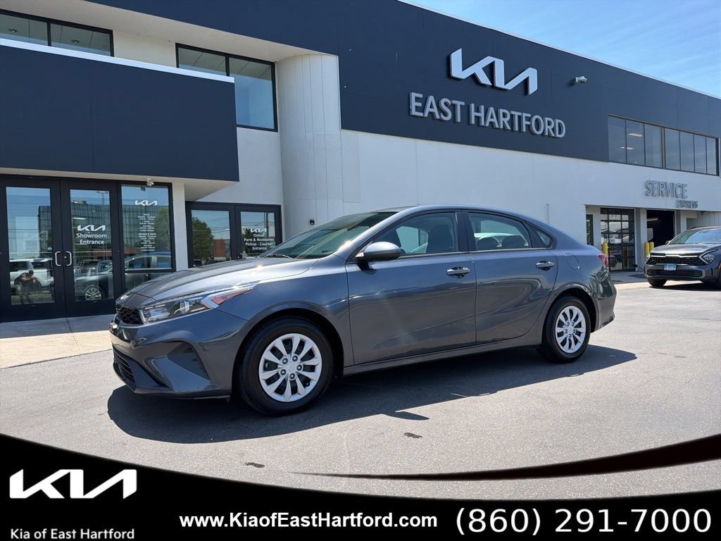 Certified 2024 Kia Forte LX FWD image 1