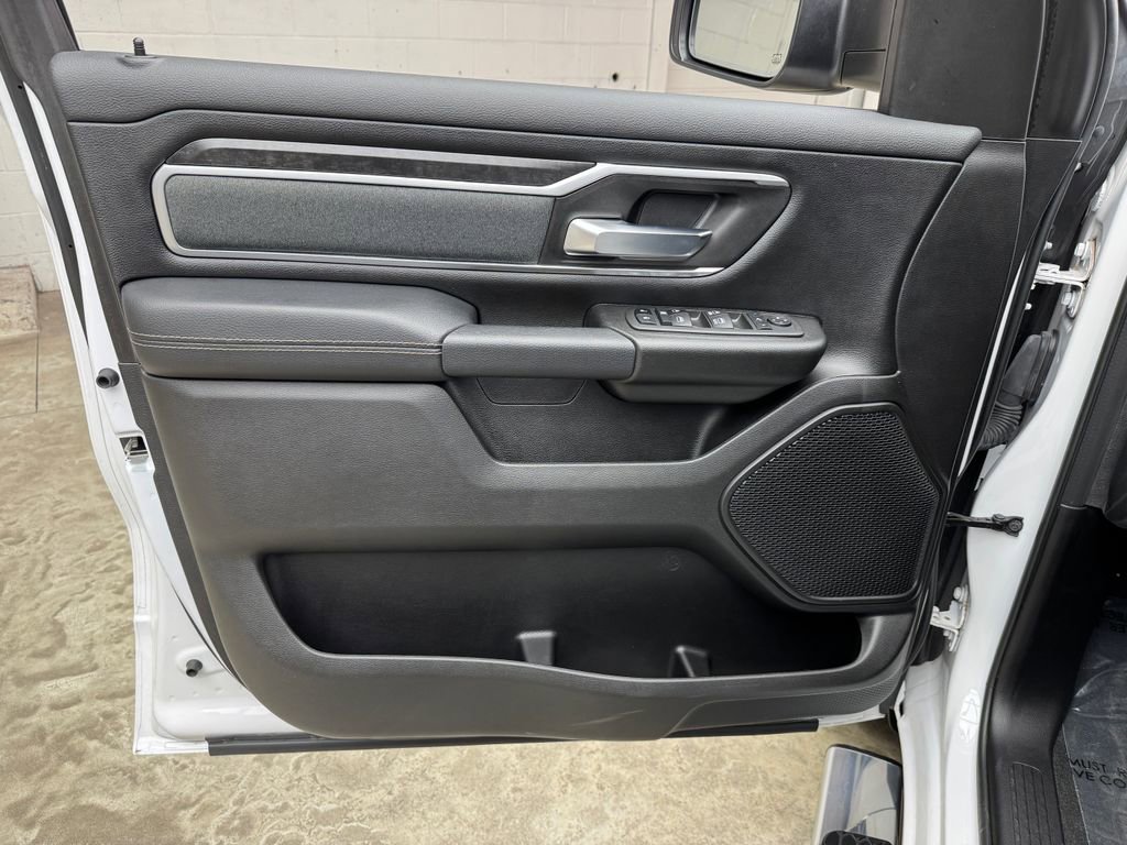 Used 2022 RAM 1500 Big Horn AWD/4WD image 10