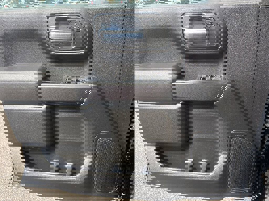 Used 2023 Chevrolet Silverado 1500 Custom w/ LPO, Dark Essentials Package image 17