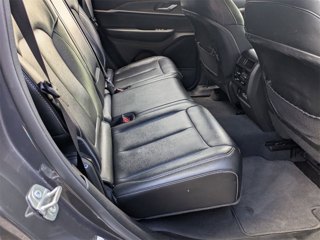Used 2024 Jeep Grand Cherokee Limited image 27
