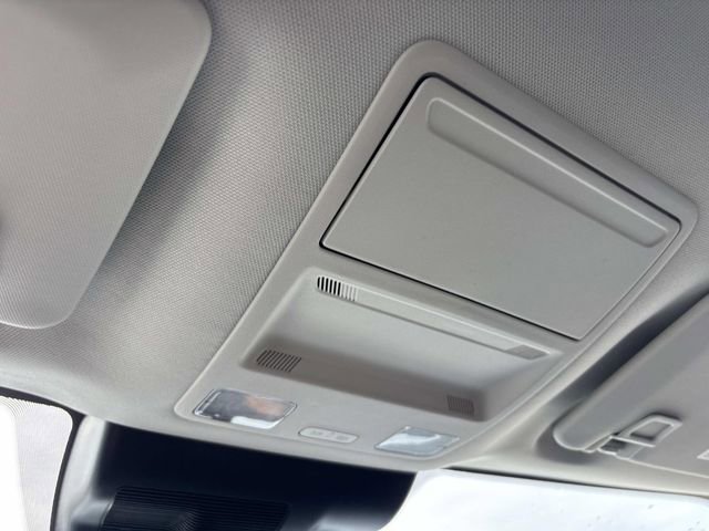 New 2025 Ford Maverick XLT w/ Black Appearance Package image 30