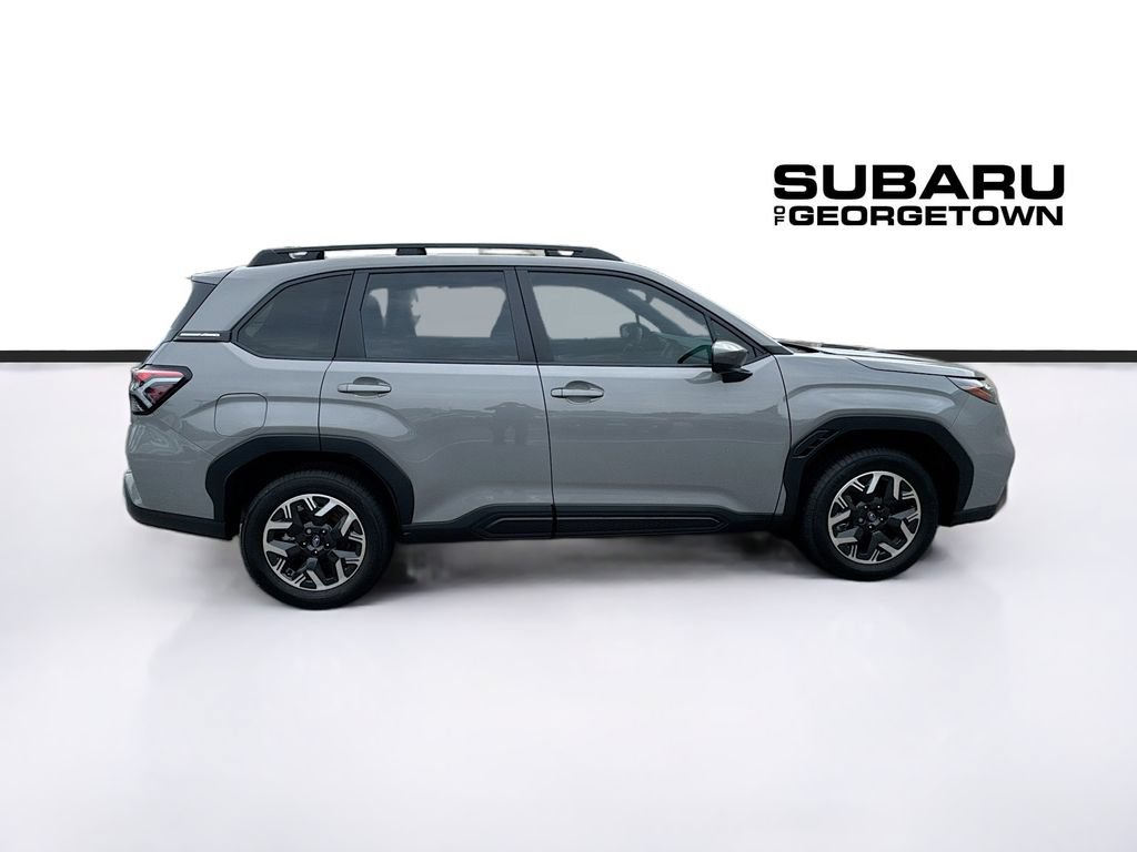 Used 2026 Subaru Forester Premium AWD/4WD image 10