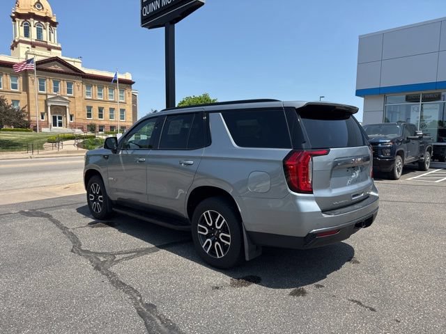 Used 2024 GMC Yukon AT4 w/ Technology Package AWD/4WD image 3