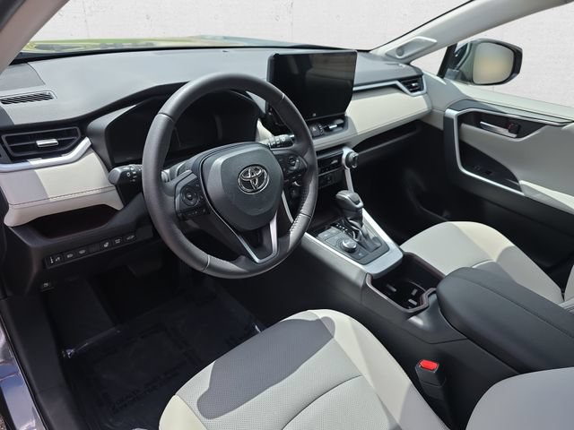 Used 2023 Toyota RAV4 Limited w/ Limited Grade Weather Package AWD/4WD image 16