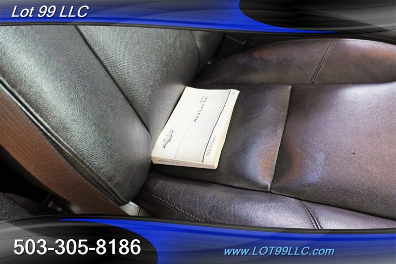 Used 2012 Chevrolet Avalanche LTZ AWD/4WD image 40
