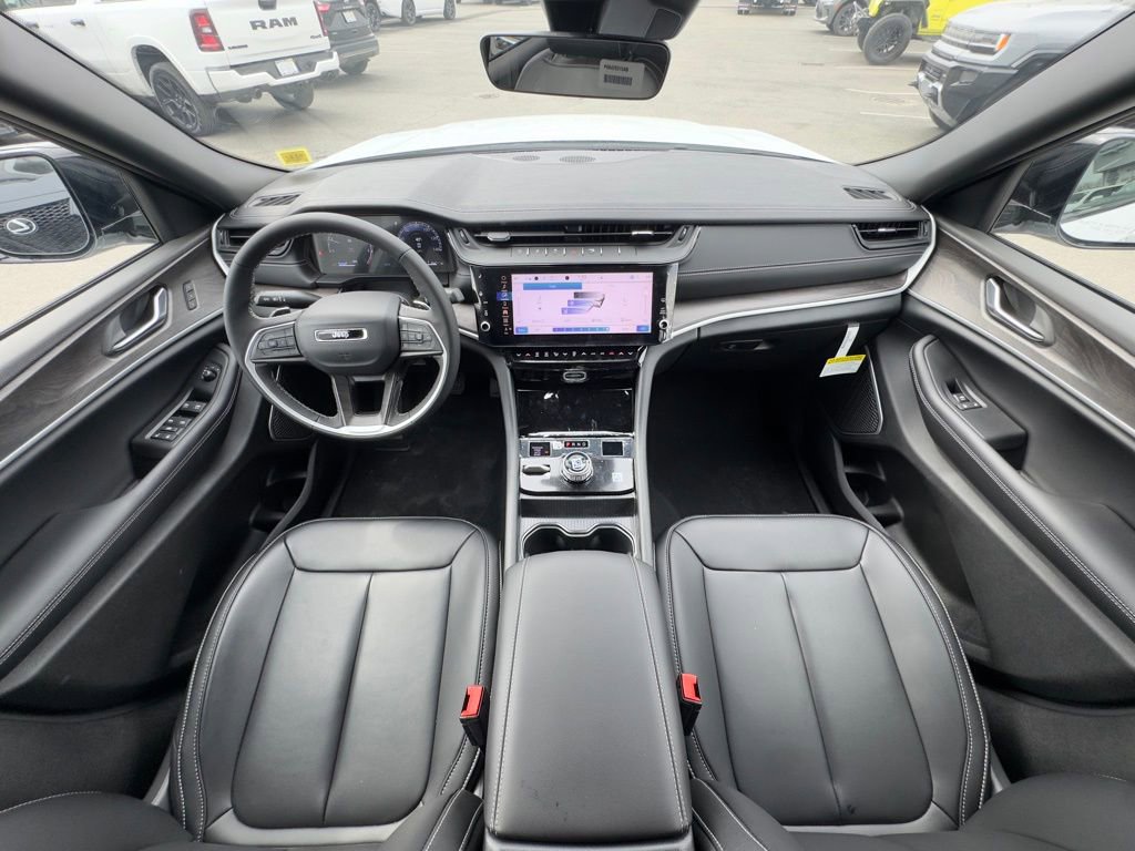 New 2026 Jeep Grand Cherokee L Limited w/ Limited Altitude Package image 27