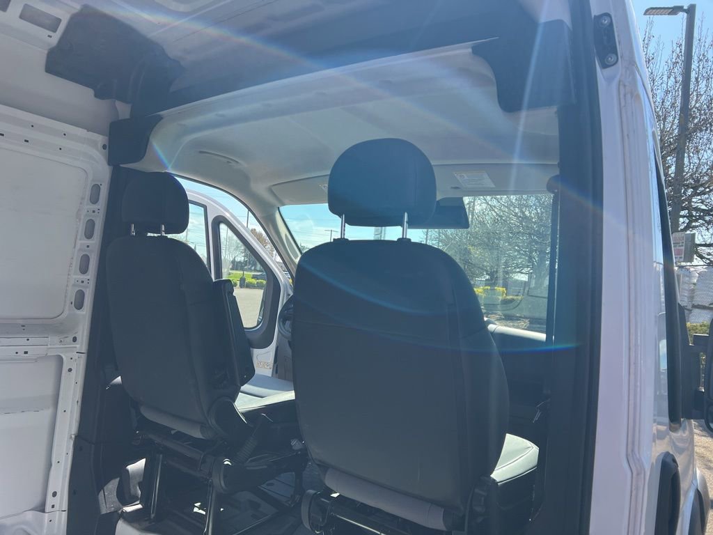 Used 2025 RAM ProMaster 3500 w/ Convenience Group image 9