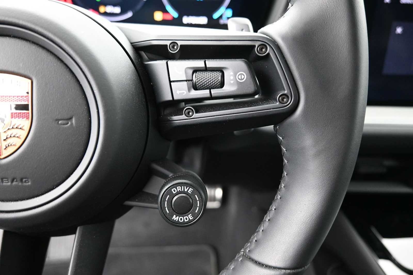 New 2026 Porsche Cayenne S AWD/4WD image 9