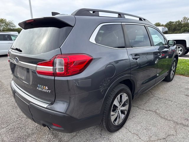 Used 2021 Subaru Ascent Premium w/ Convenience Package AWD/4WD image 6