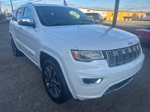 Used 2017 Jeep Grand Cherokee Overland image 5
