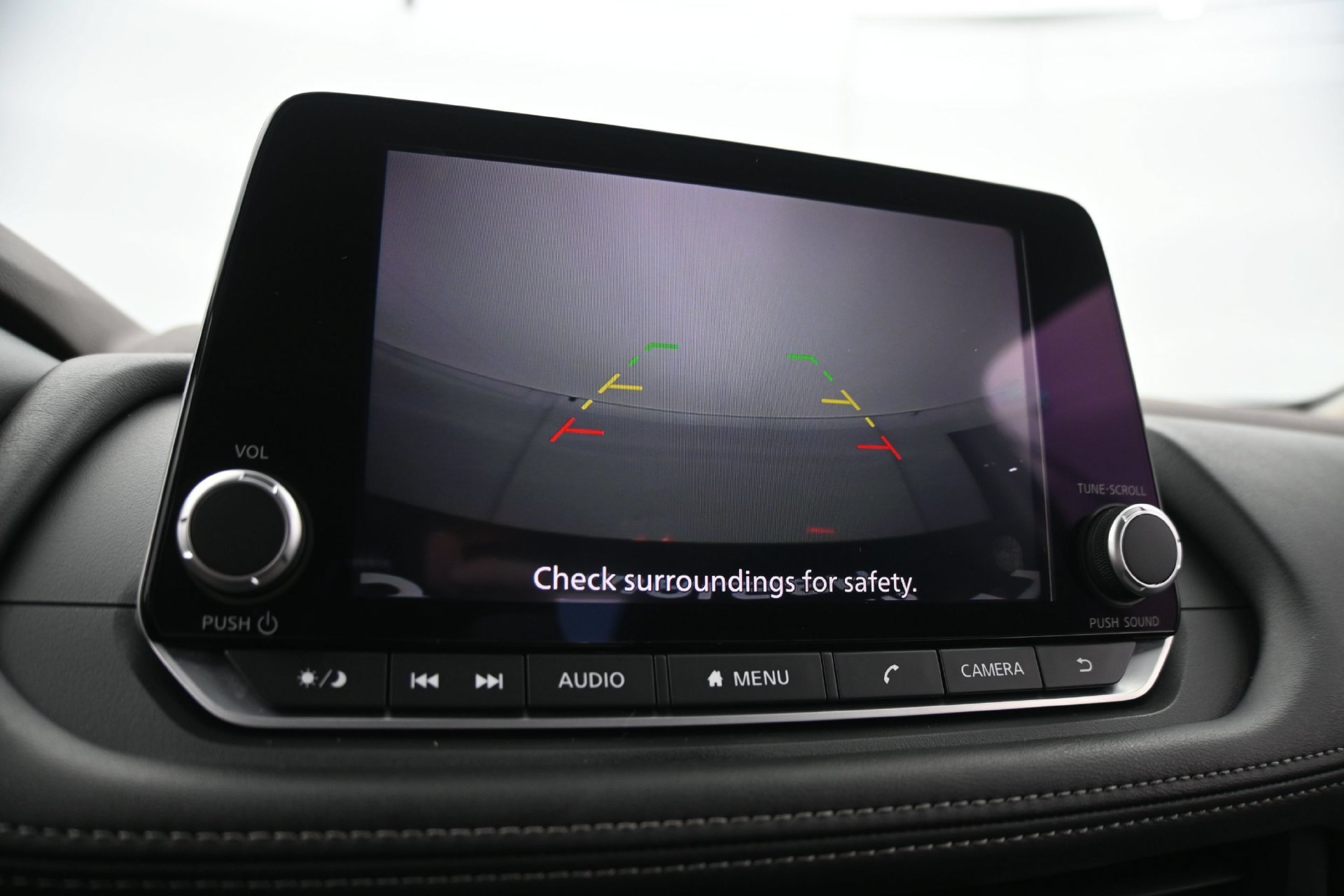 Used 2023 Nissan Rogue S AWD/4WD image 24