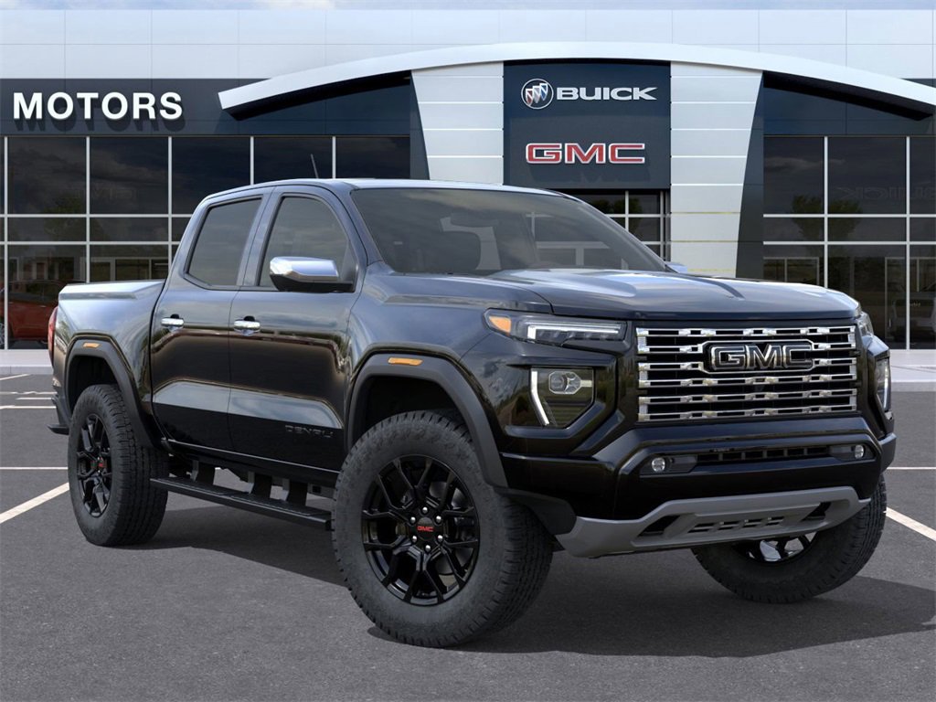 New 2026 GMC Canyon Denali w/ LPO, Denali Black Edition image 7