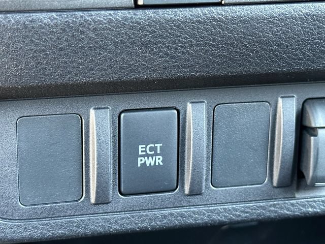 Certified 2023 Toyota Tacoma TRD Off-Road w/ Black Out Package (TMS) AWD/4WD image 22