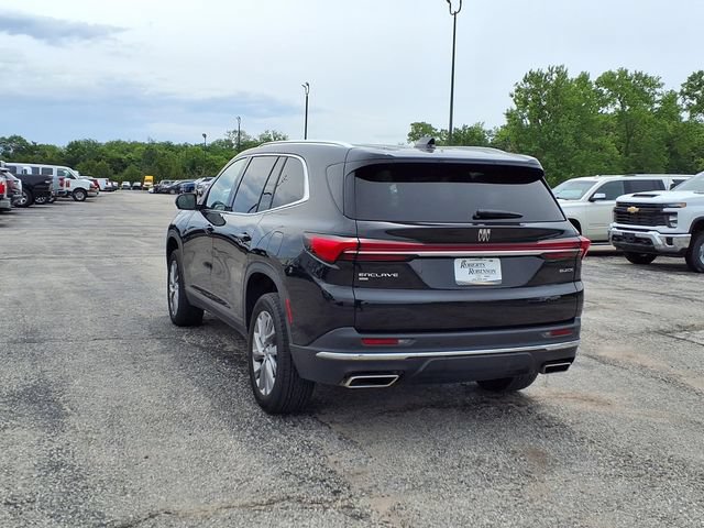 Used 2025 Buick Enclave Preferred AWD/4WD image 35