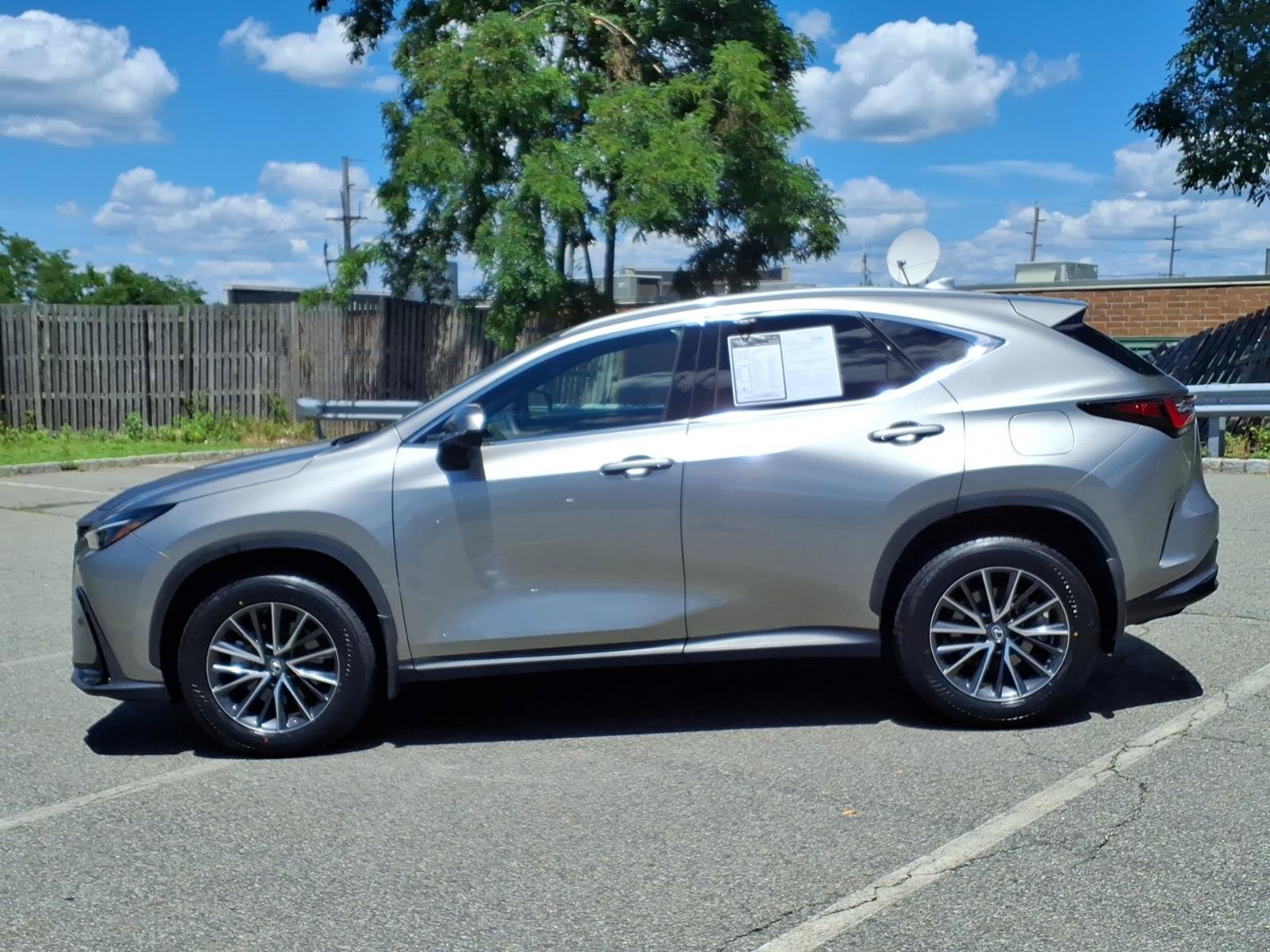 Certified 2022 Lexus NX 350 AWD image 4