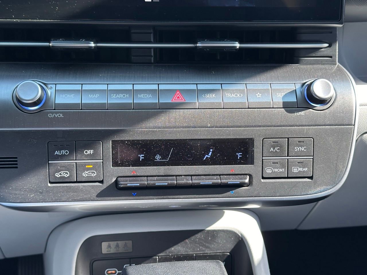 Used 2024 Hyundai Kona SEL image 30