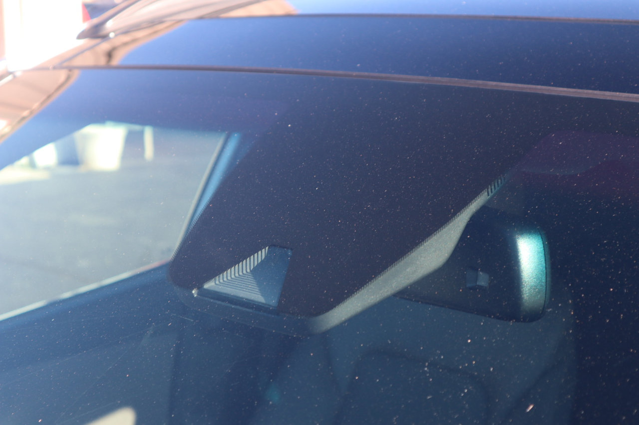 Used 2017 Hyundai Santa Fe AWD w/ SE Ultimate Tech Package 03 image 20