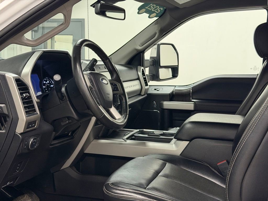 Used 2021 Ford F250 Lariat w/ Chrome Package image 33