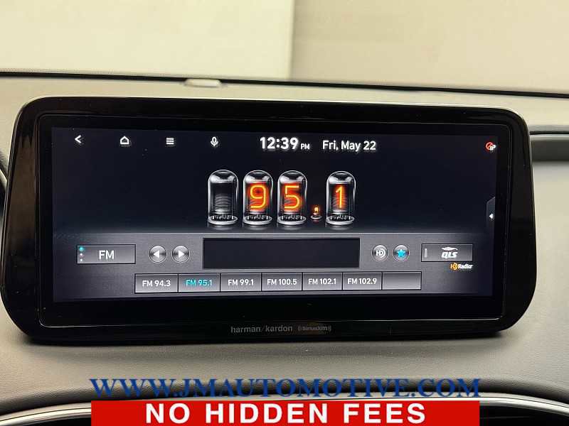 Used 2022 Hyundai Santa Fe Limited AWD/4WD image 23