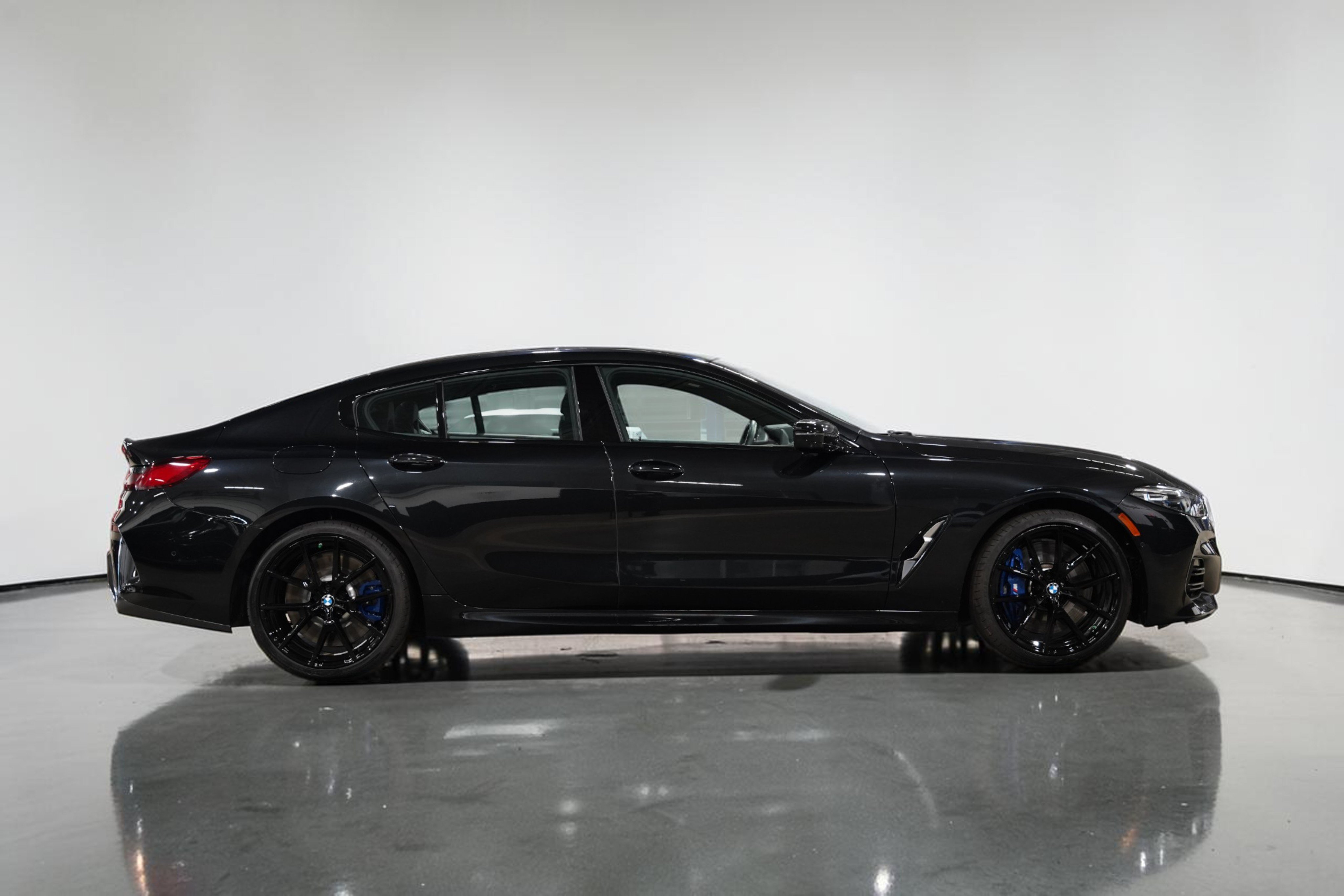 Used 2024 BMW M850i Gran Coupe xDrive w/ Driving Assistance Package AWD/4WD image 3