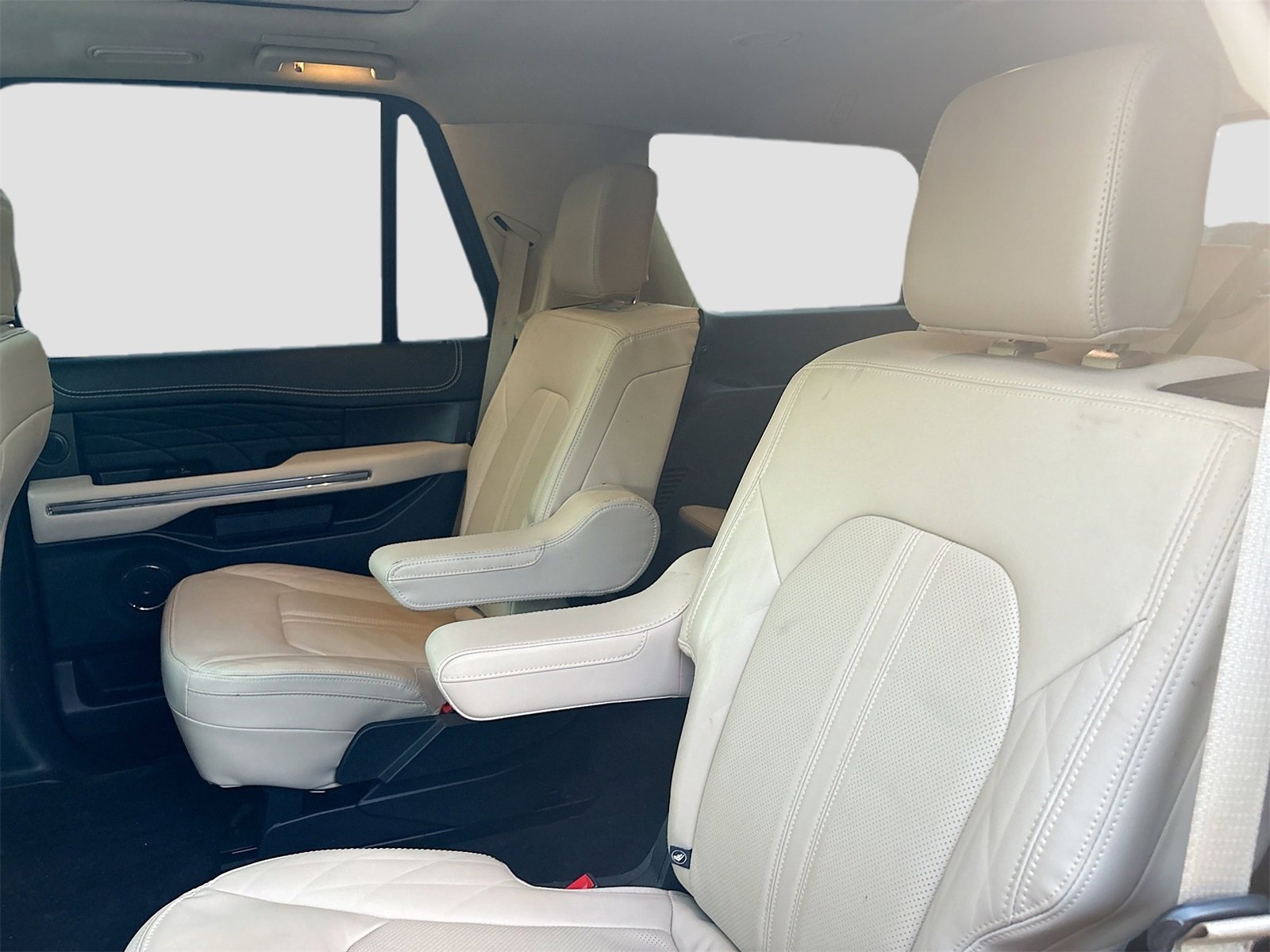 Used 2022 Ford Expedition Platinum image 26