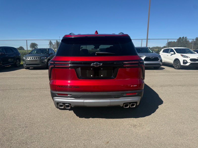 Used 2026 Chevrolet Traverse Z71 w/ LPO, Floor Liner Package AWD/4WD image 17