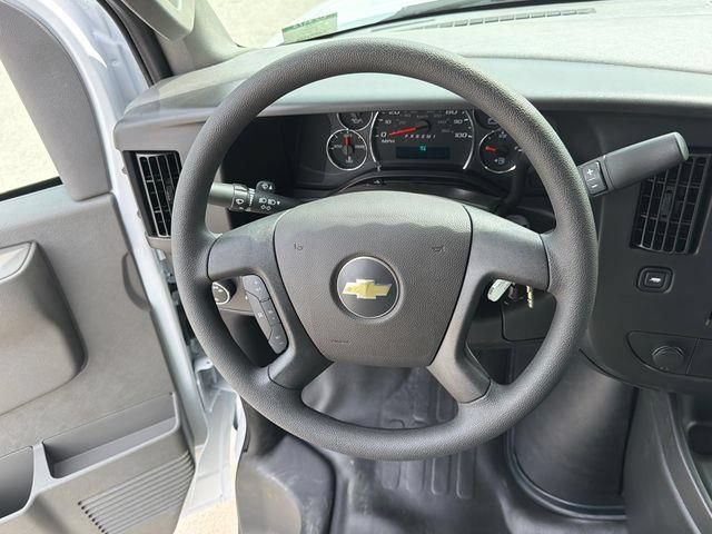 New 2026 Chevrolet Express 3500 w/ Power Convenience Package RWD image 21