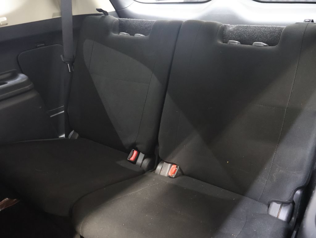 Used 2020 Mitsubishi Outlander ES FWD image 14