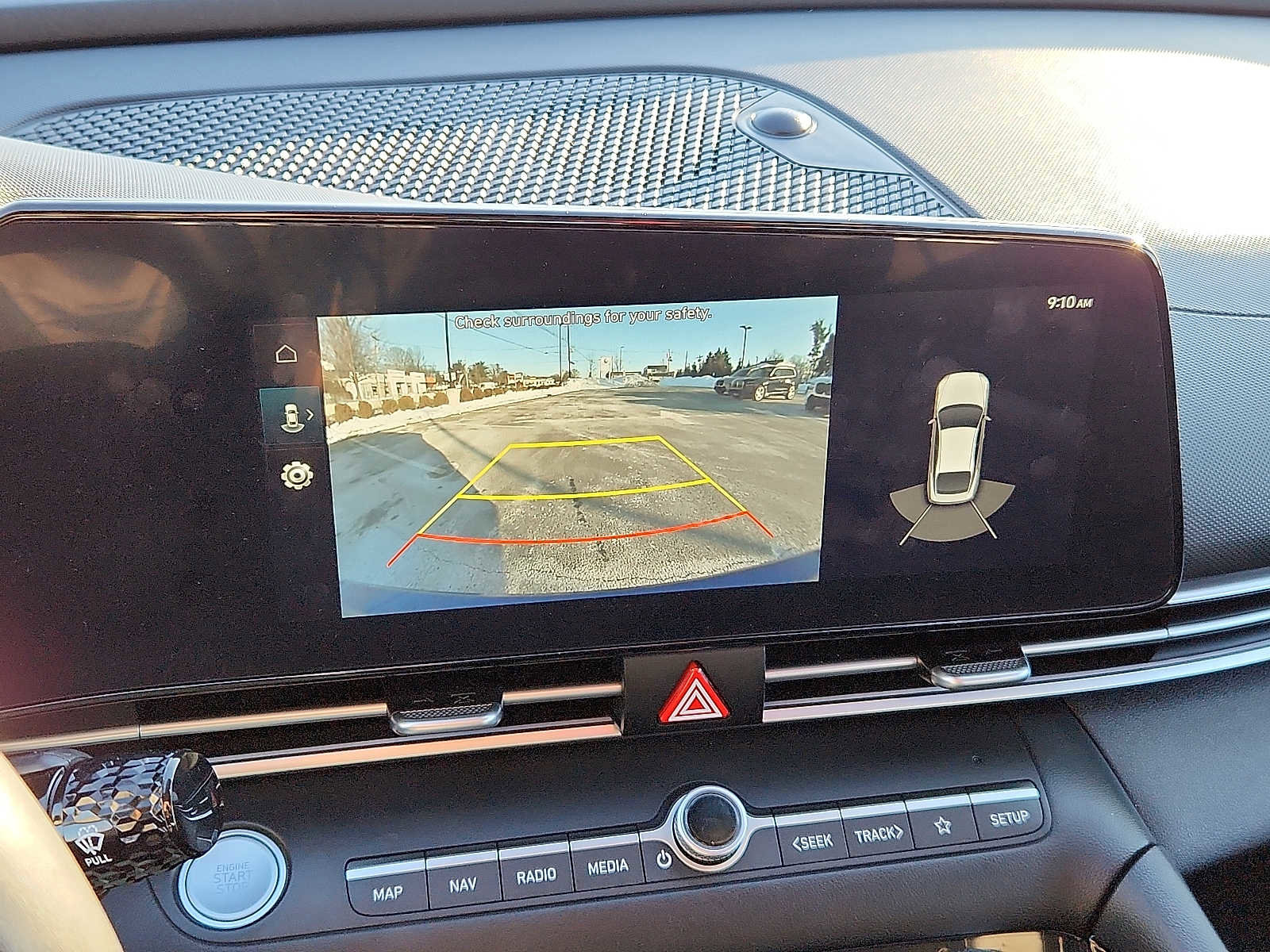 Used 2023 Hyundai Elantra Limited image 17