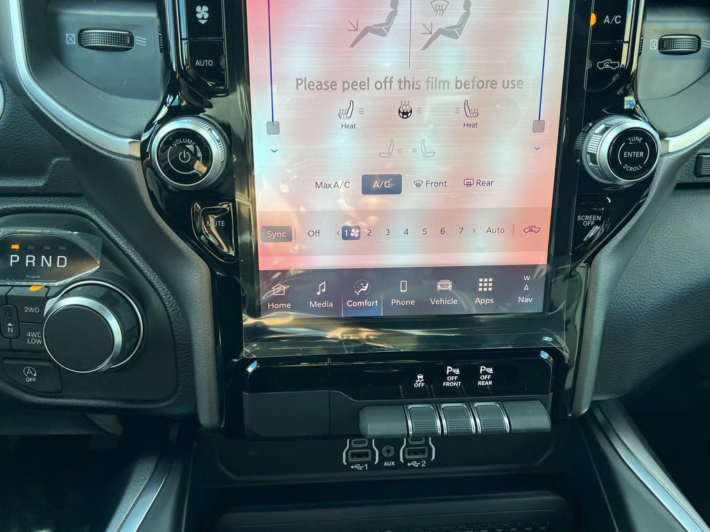 New 2026 RAM 1500 4x4 Crew Cab image 25