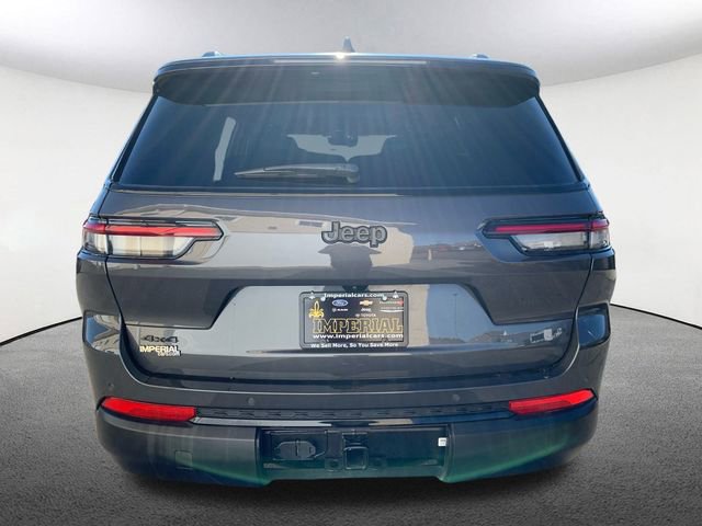 Used 2025 Jeep Grand Cherokee L Altitude image 12