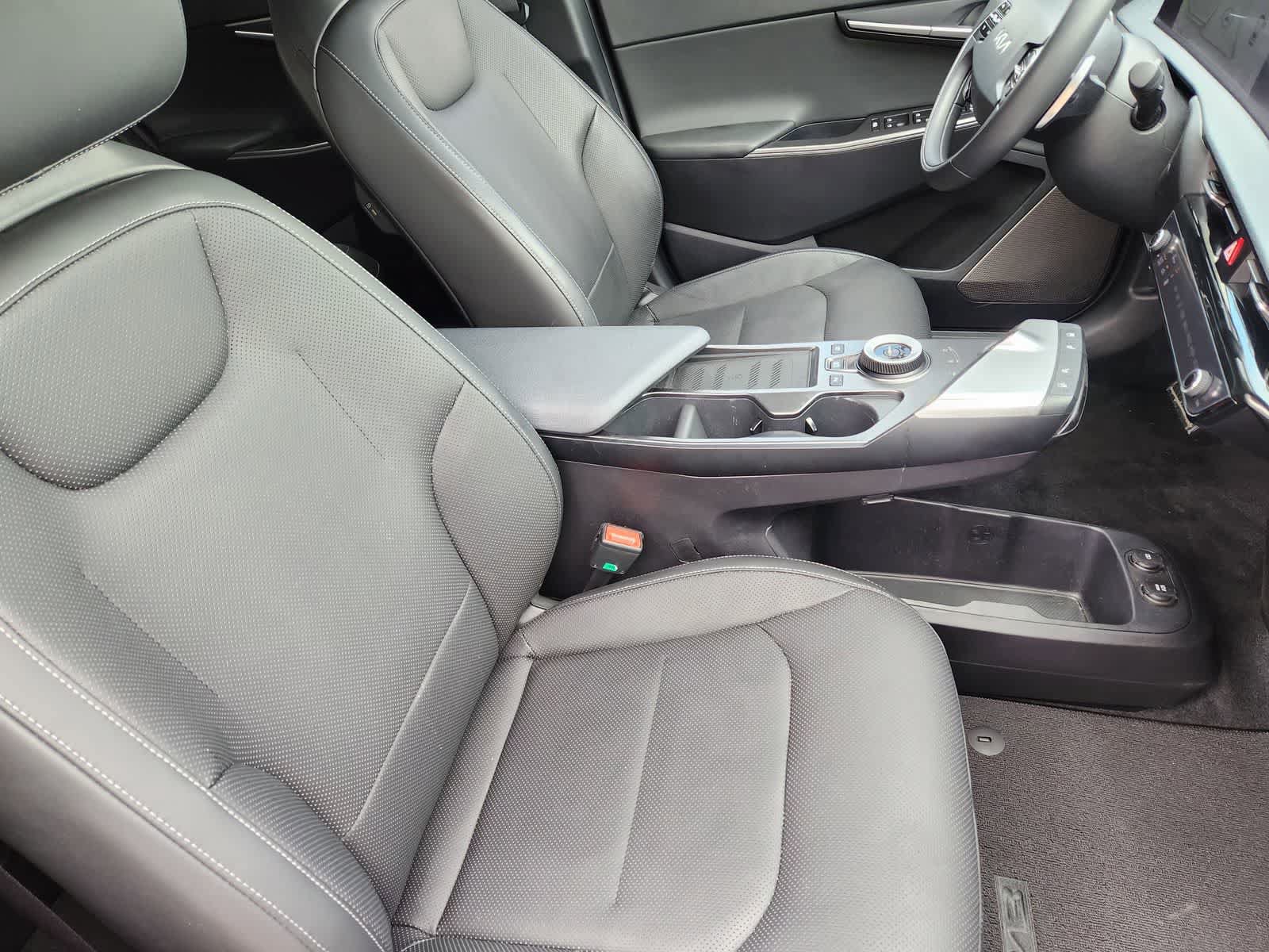 Certified 2023 Kia EV6 Wind RWD image 12