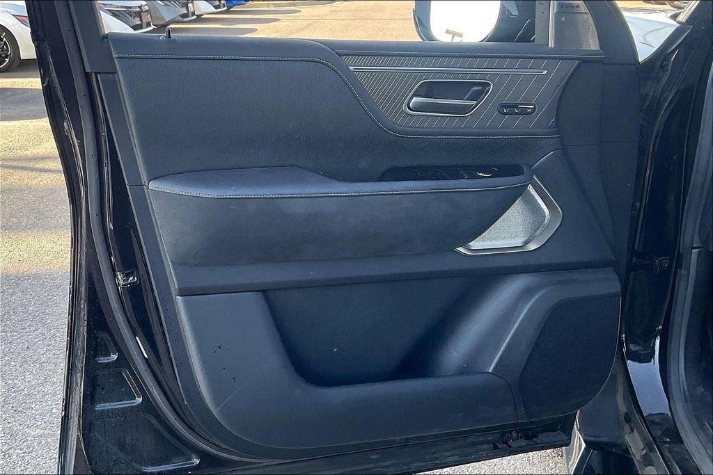 Used 2025 INFINITI QX80 Autograph image 22