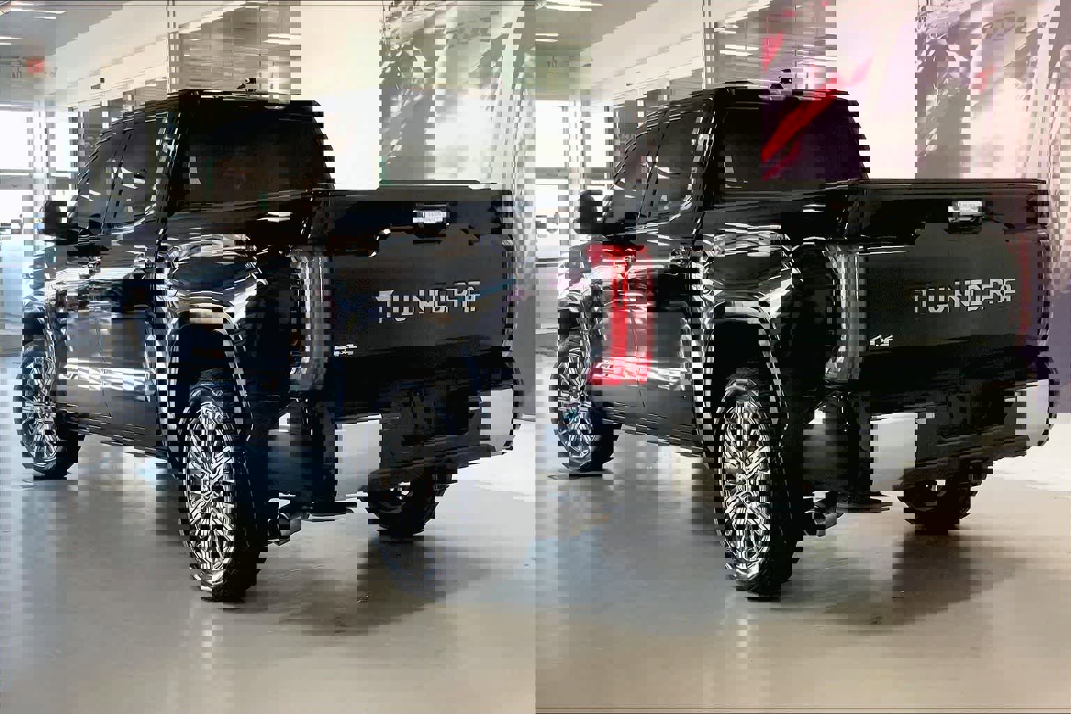 Used 2023 Toyota Tundra Capstone image 4