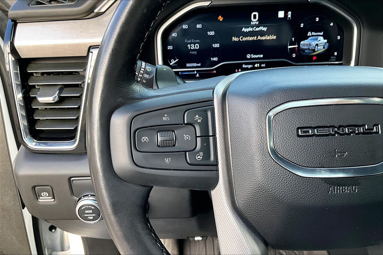 Used 2022 GMC Sierra 1500 Denali w/ Denali Reserve Package RWD image 27