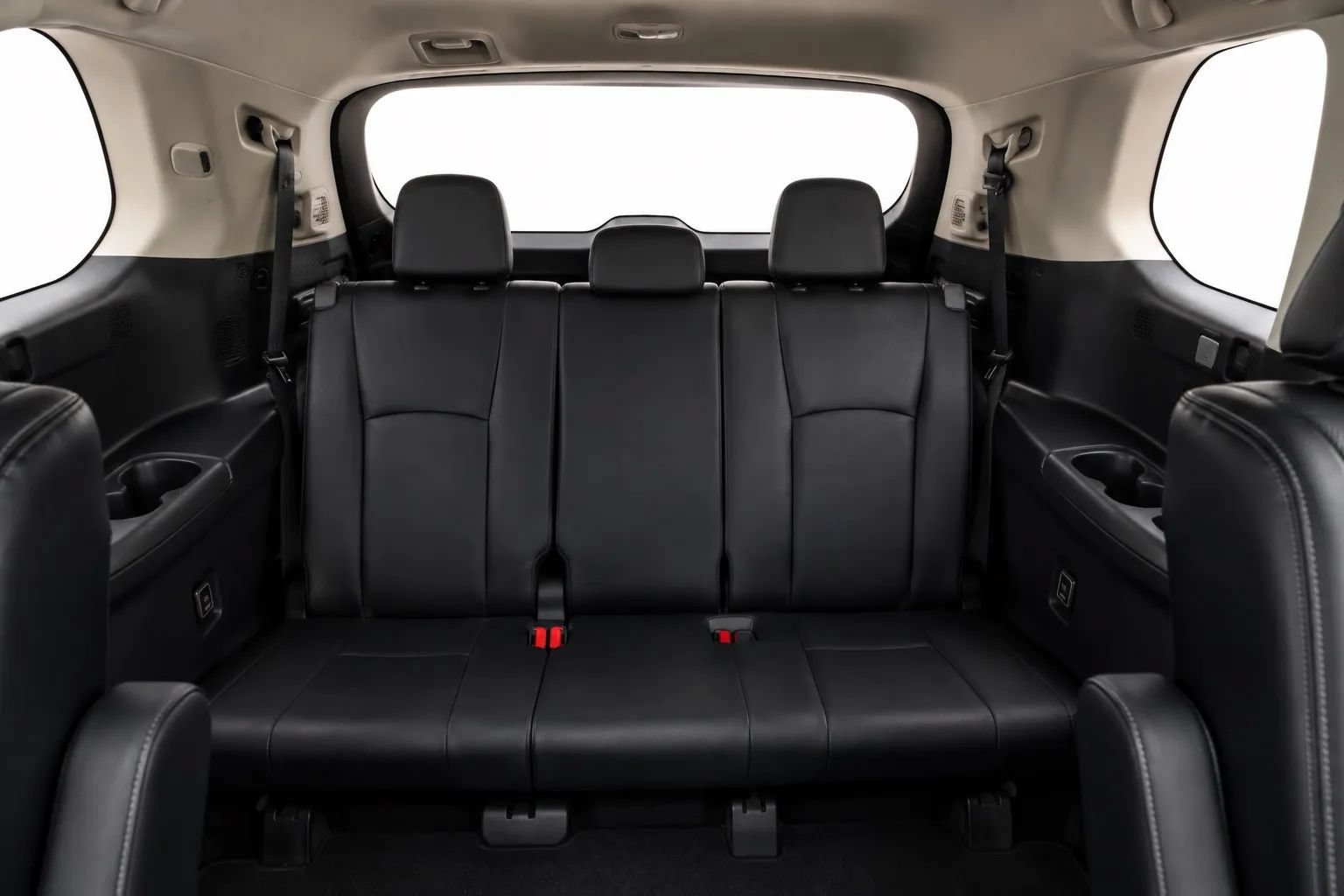 Used 2025 Toyota Grand Highlander AWD image 16