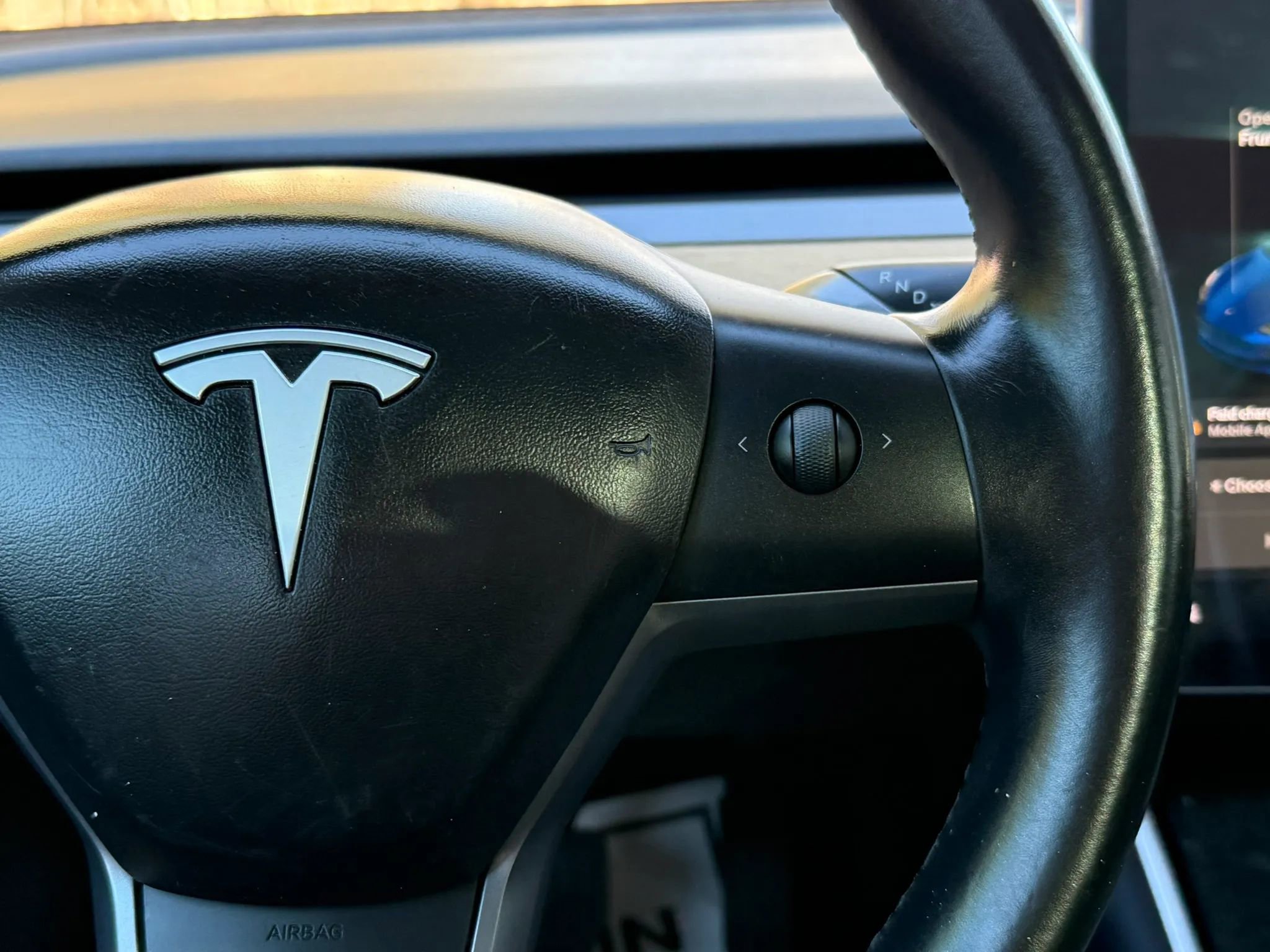 Used 2018 Tesla Model 3 Mid Range image 29