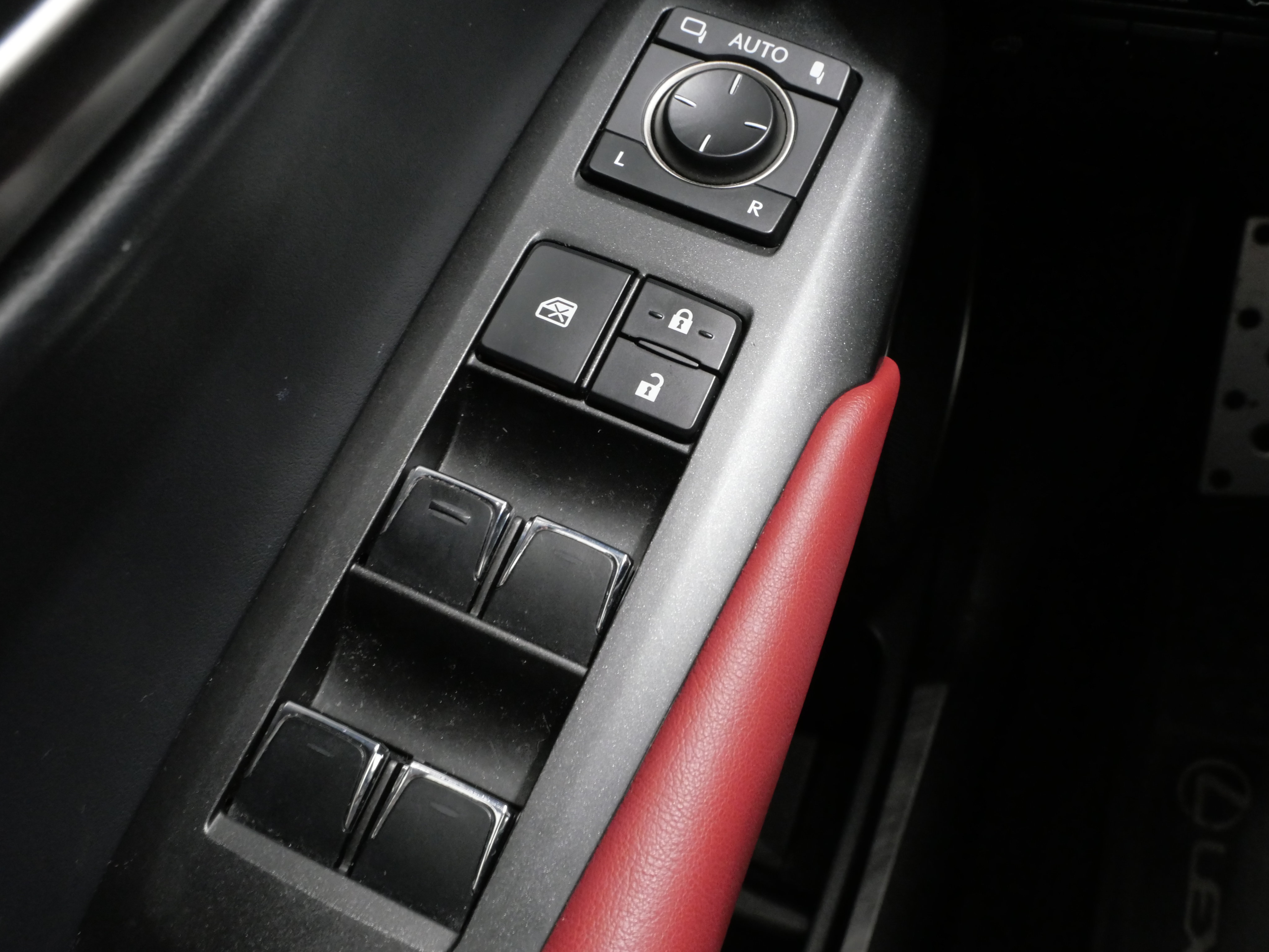 Used 2019 Lexus NX 300 F Sport w/ F Sport Premium Package FWD image 14