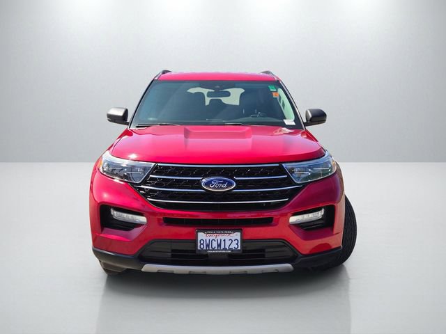 Used 2021 Ford Explorer XLT w/ Equipment Group 202A RWD image 2