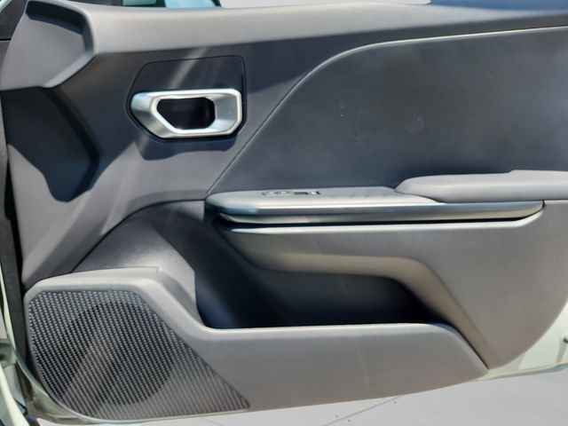 New 2026 Kia K4 FWD image 30