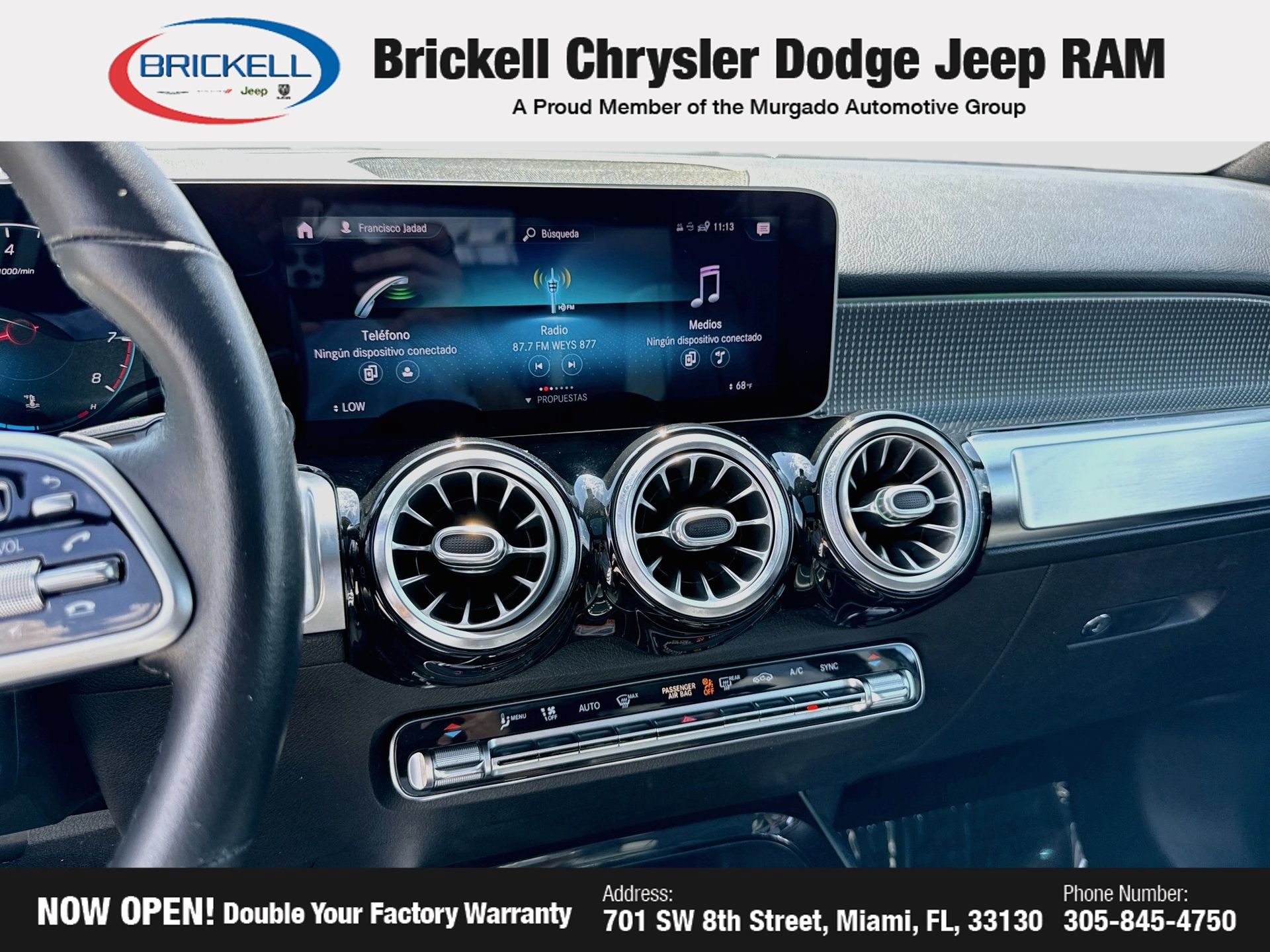 Used 2021 Mercedes-Benz GLB 250 w/ Premium Package image 28