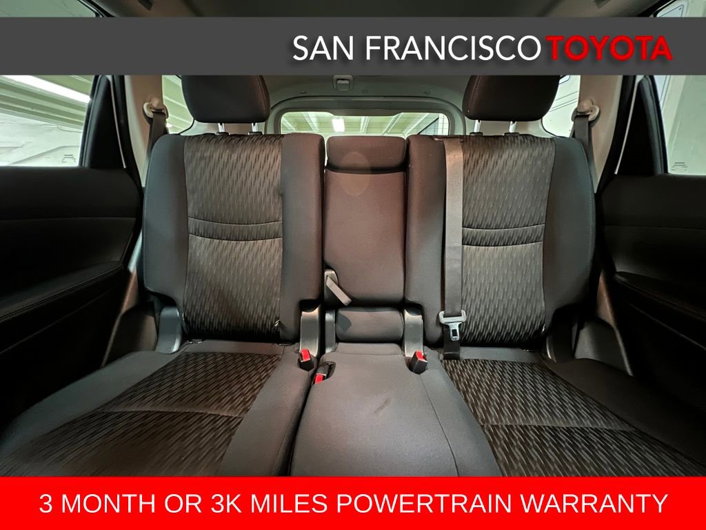 Used 2019 Nissan Rogue SV w/ Premium Package image 14