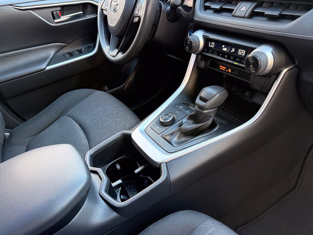 Used 2022 Toyota RAV4 XLE w/ Convenience Package AWD/4WD image 40